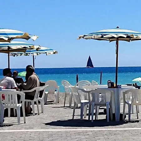 Grune Oase In Meernahe * Ventimiglia